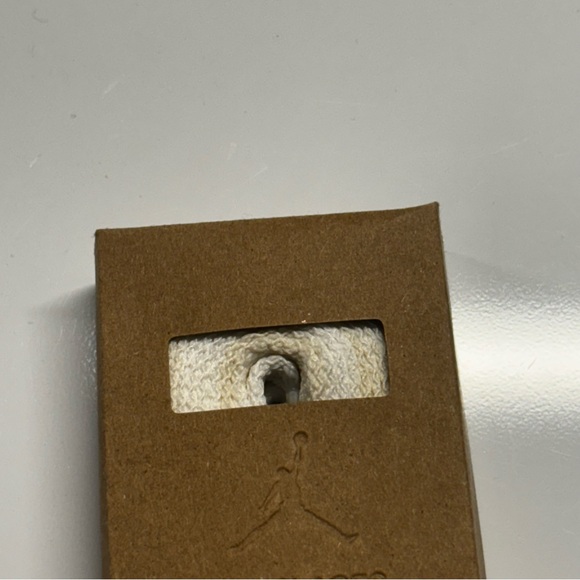 Air Jordan 1 Rare air - Picture 3 of 8